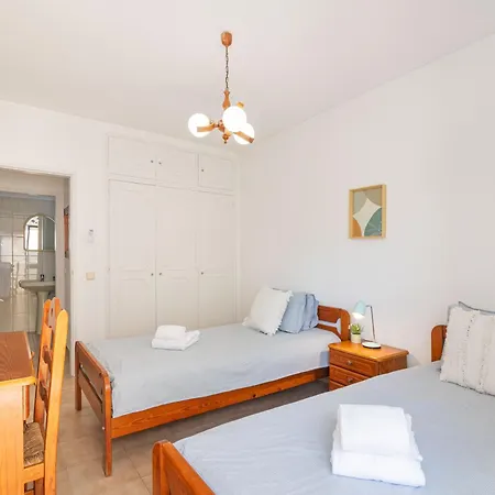 Mira Sol - Silhueta Citadina