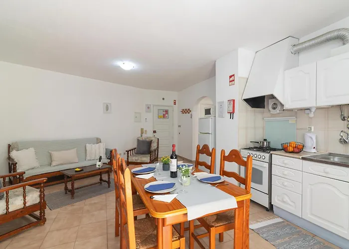 Mira Sol - Silhueta Citadina